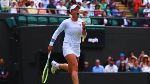 Krejcikova Shines in WTA Finals, Defeats Gauff to Advance Krejcikova Shines in WTA Finals, Defeats Gauff to Advance