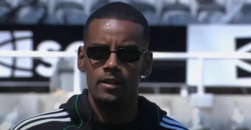 Liverpool Smash Transfer Record with £125m Alexander Isak Deal Liverpool Smash Transfer Record with £125m Alexander Isak Deal